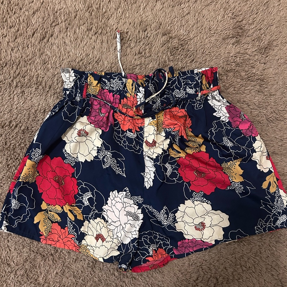Floral Print Women's Shorts